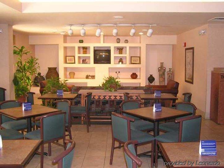Hyatt Place Tucson Central Restaurant photo